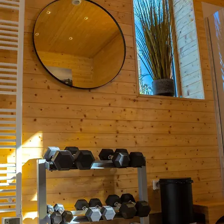 Du Soleil Dans La Ruelle Villa Yvré-lʼÉvêque