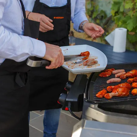 Du Soleil Dans La Ruelle - Les Hirondelles