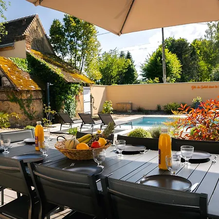 Du Soleil Dans La Ruelle - Les Hirondelles * Yvré-lʼÉvêque