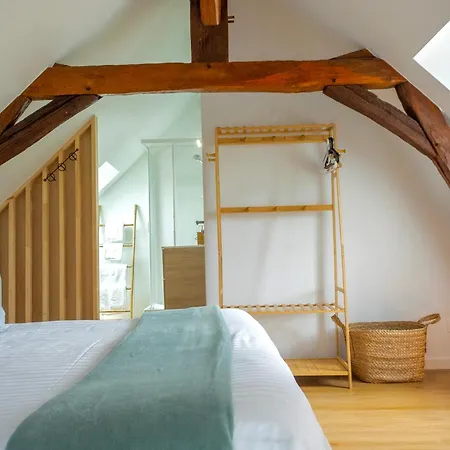 Du Soleil Dans La Ruelle - Les Hirondelles * Yvré-lʼÉvêque