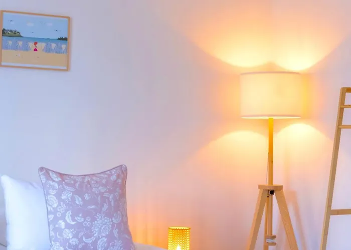 Villa Du Soleil Dans La Ruelle - Les Hirondelles