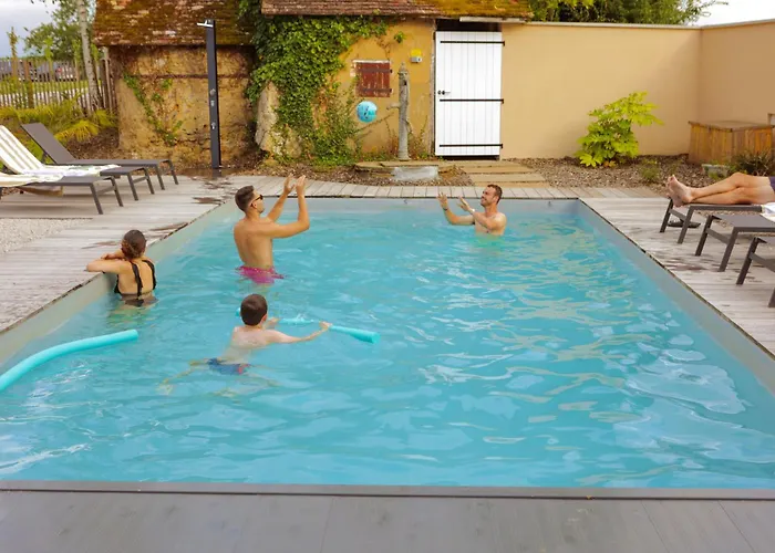 Villa Du Soleil Dans La Ruelle - Les Hirondelles *