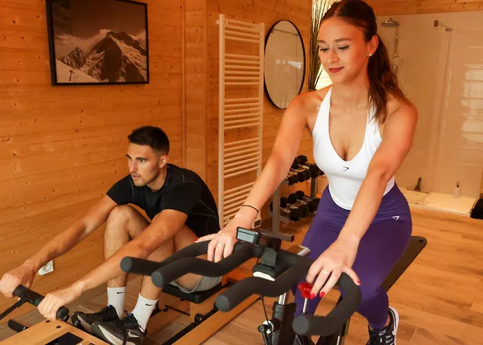 Du Soleil Dans La Ruelle - Les Hirondelles Yvré-lʼÉvêque