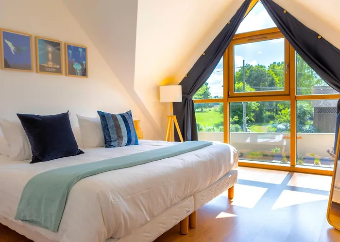 Du Soleil Dans La Ruelle - Les Hirondelles