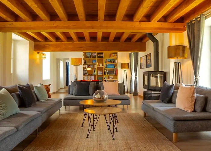 Du Soleil Dans La Ruelle - Les Hirondelles *