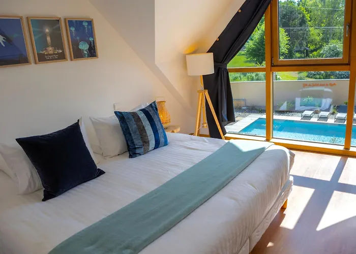 Villa Du Soleil Dans La Ruelle - Les Hirondelles *